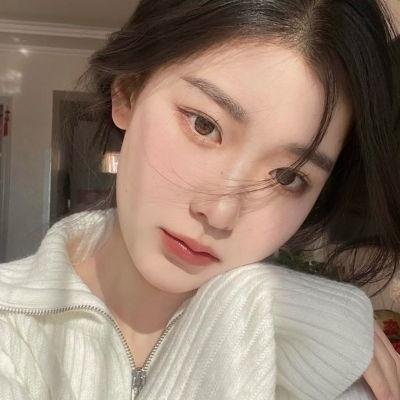 艳谍飘香