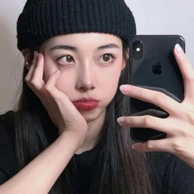 科莱特，一个自由的女子